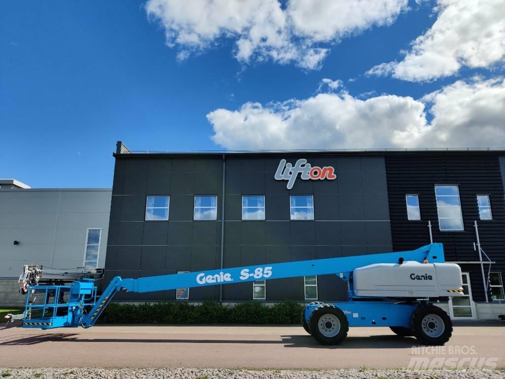 Genie S 85 Bomlift Karos emelők
