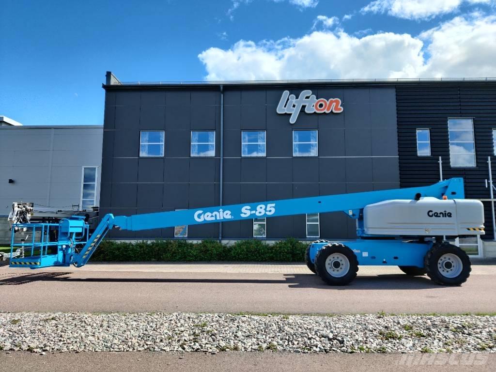 Genie S 85 Bomlift Karos emelők