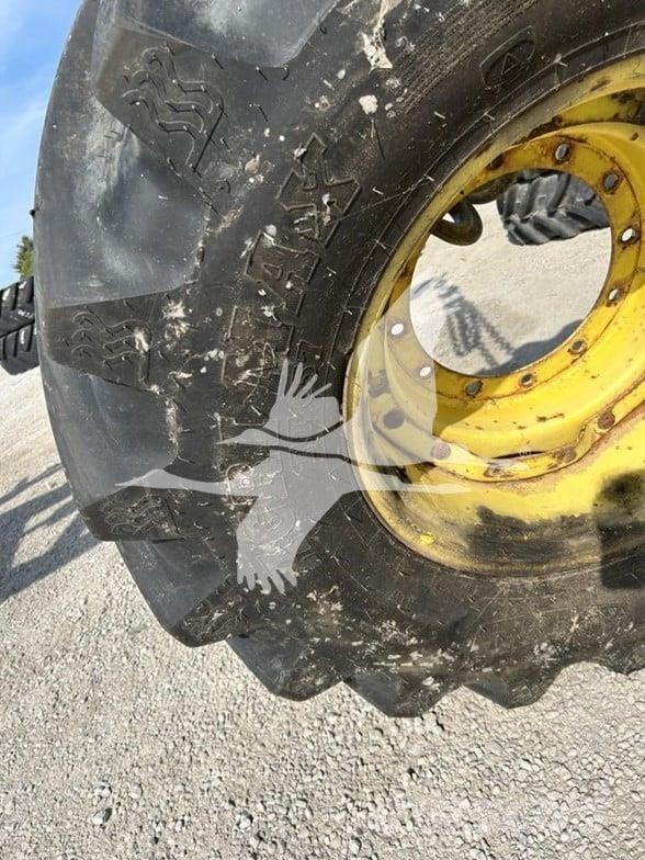 BKT 600/65R28 Építőipar - Egyebek