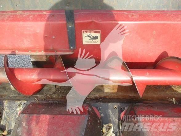 Case IH 1063 Kombájn adapterek