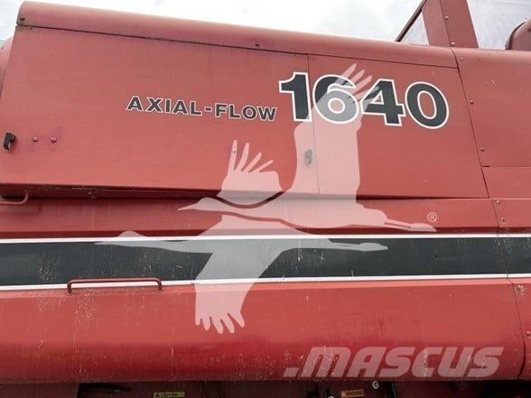 Case IH 1640 Kombájnok