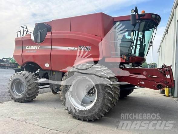 Case IH 7010 Kombájnok