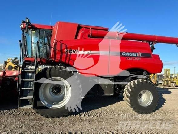 Case IH 7120 Kombájnok