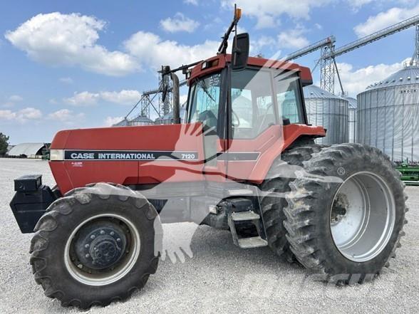 Case IH 7120 Traktorok