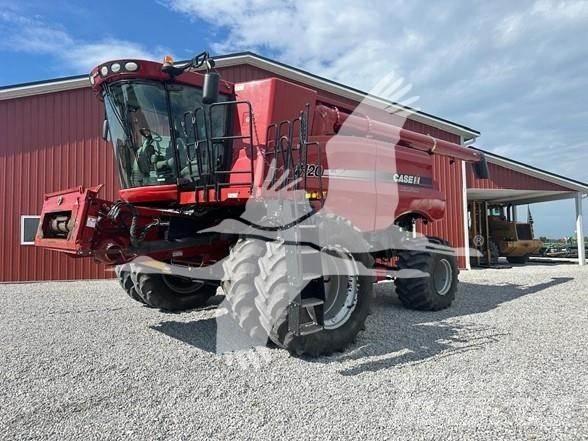 Case IH 8120 Kombájnok