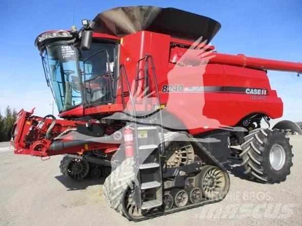 Case IH 8240 Kombájnok