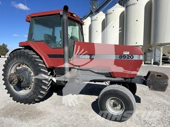 Case IH 8920 Traktorok