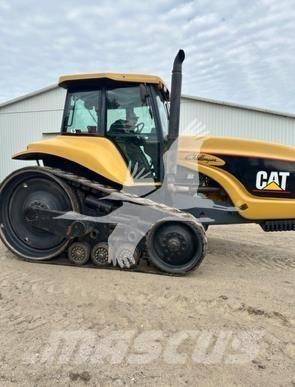 CAT CH45 Traktorok