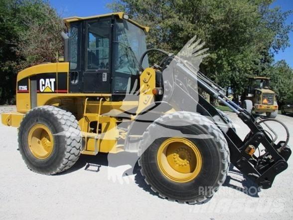 CAT IT28G Gumikerekes homlokrakodók