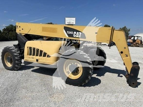 CAT TL943 Teleszkópos rakodók
