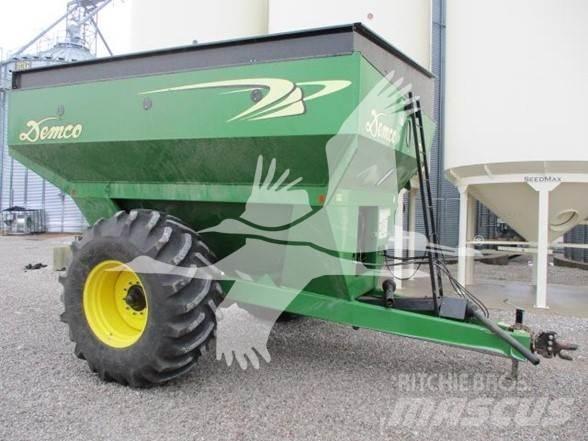 Demco 750 Gabona átrakó kocsik