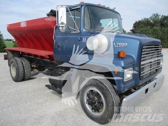 Ford LN7000 Építőipar - Egyebek