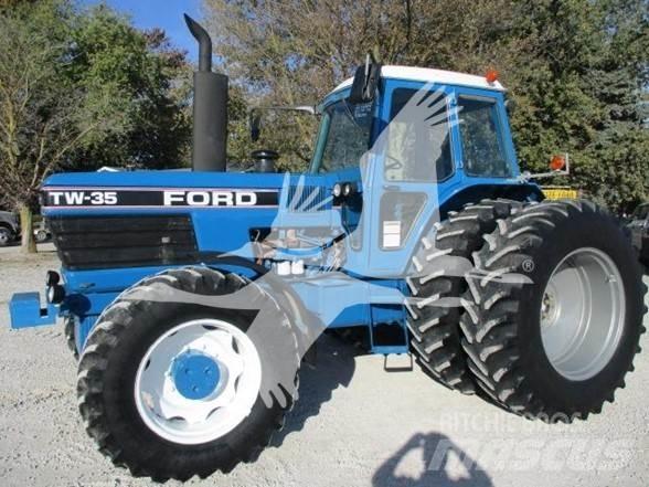 Ford TW35 Traktorok
