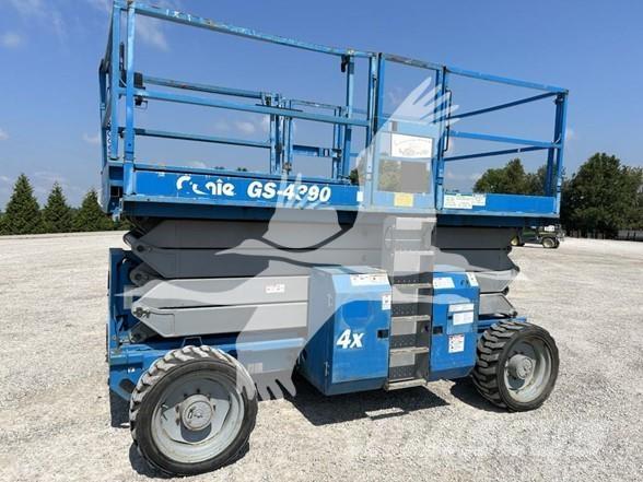 Genie GS4390RT Ollós emelők