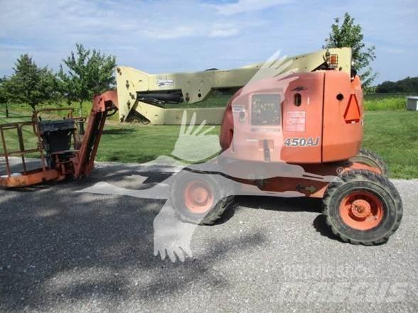 JLG 450AJ Karos emelők