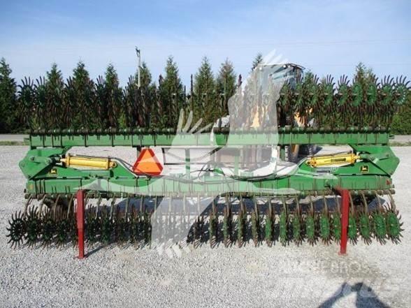 John Deere 400 Egyéb talajművelő gépek és berendezések
