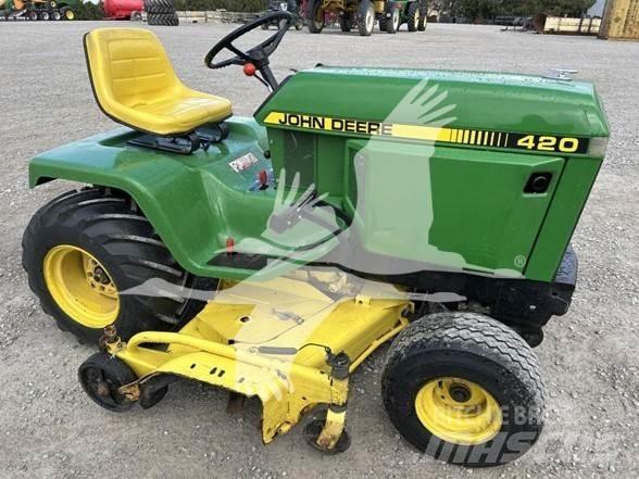 John Deere 420 Ráülős fűnyírók