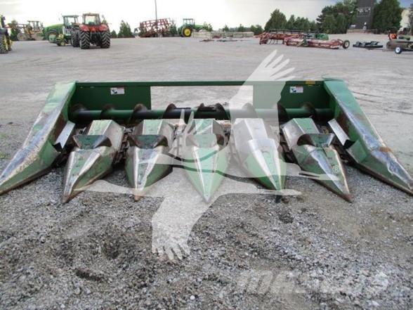 John Deere 643 Kombájn adapterek