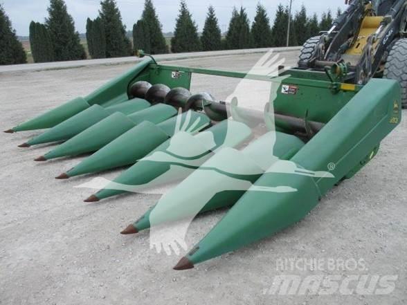 John Deere 693 Kombájn adapterek