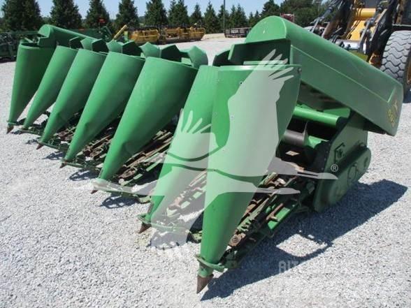 John Deere 693 Kombájn adapterek