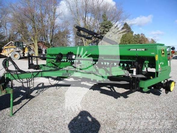 John Deere 750 Sorvetőgép