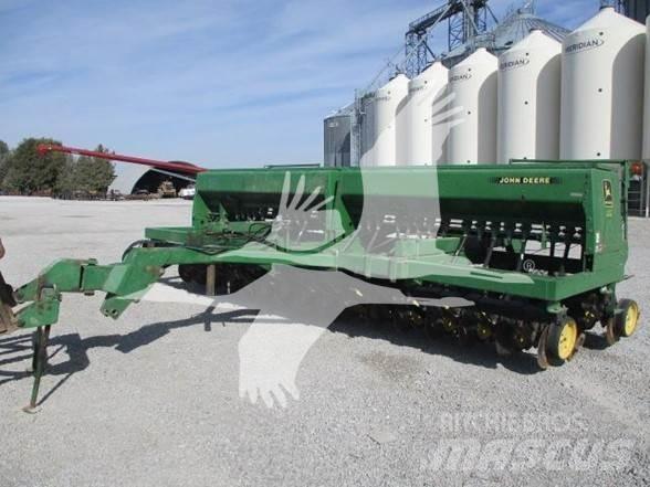 John Deere 750 Sorvetőgép