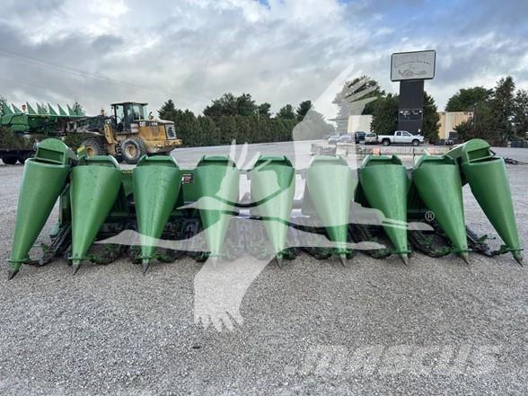 John Deere 893 Kombájn adapterek