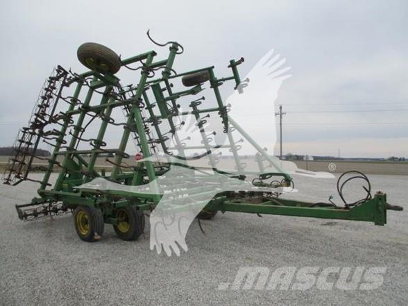 John Deere 960 Kultivátorok