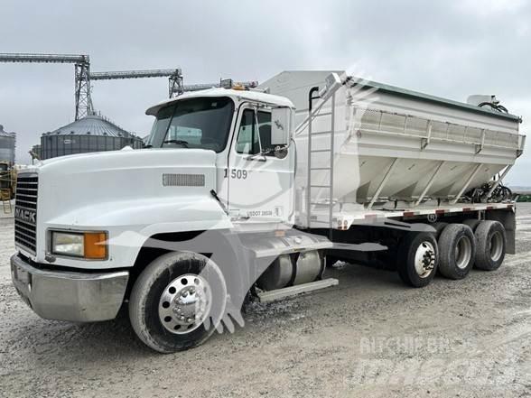 Mack CH613 Építőipar - Egyebek