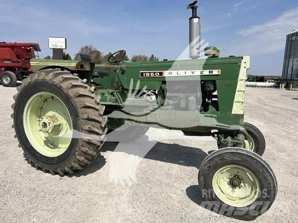 Oliver 1950 Traktorok