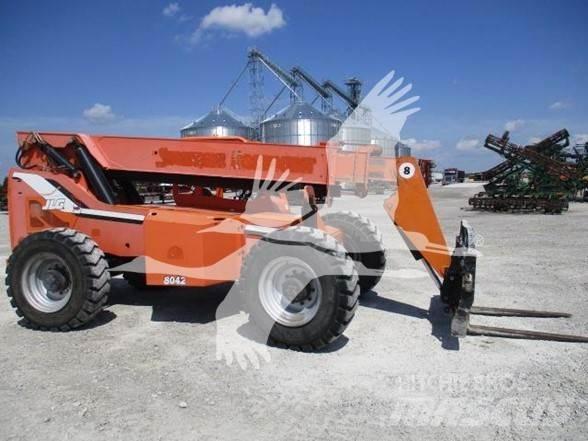 SkyTrak 8042 Teleszkópos rakodók