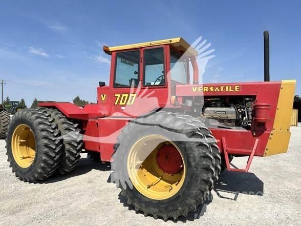 Versatile 700 Traktorok