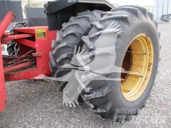 Versatile 876 Traktorok