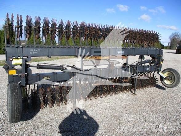 YETTER 3530 Egyéb talajművelő gépek és berendezések
