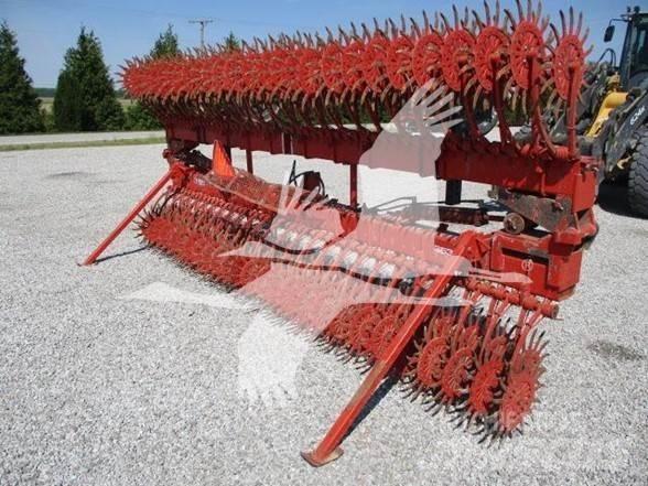 YETTER 3530 Egyéb talajművelő gépek és berendezések