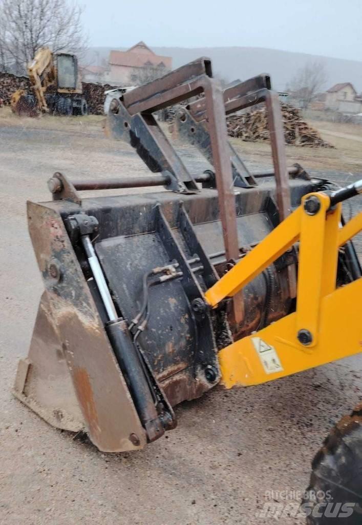JCB 3 CX Kotrórakodók