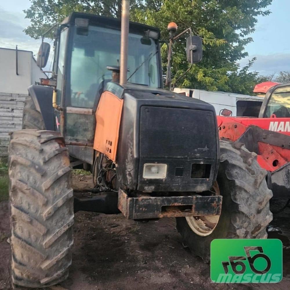 Valmet 8350. Parts Traktorok