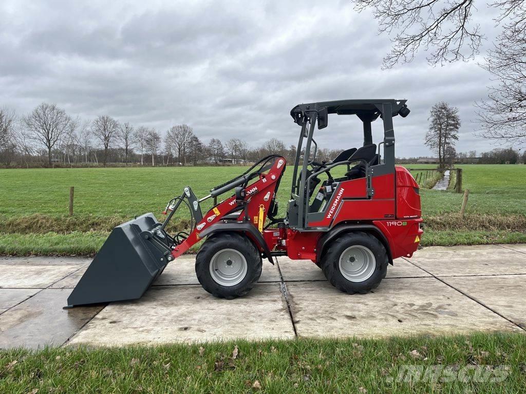 Weidemann 1190E Gumikerekes homlokrakodók