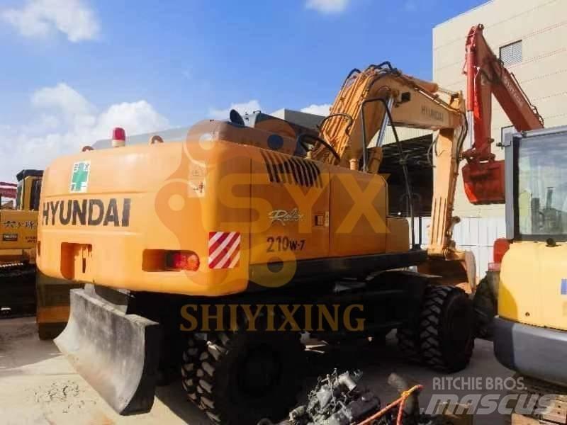 Hyundai 210W-7 Gumikerekes kotrók