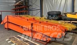 Doosan DX 225 LRA Kotrók