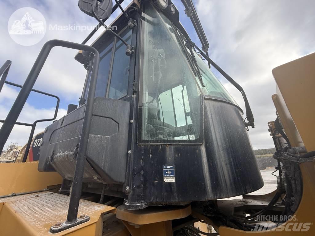 CAT 972 M Gumikerekes homlokrakodók
