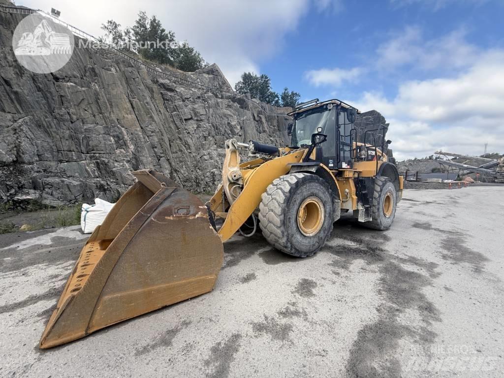 CAT 972 M Gumikerekes homlokrakodók