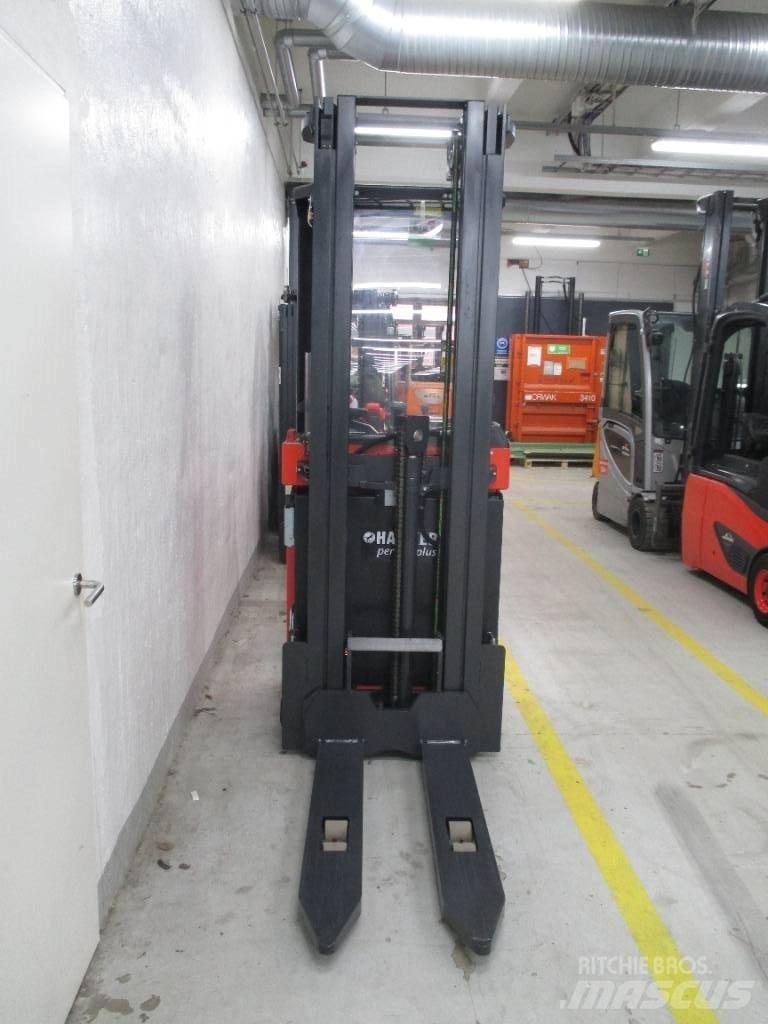 Linde L1600 TTFYS Elektromos gyalogkíséretű targoncák