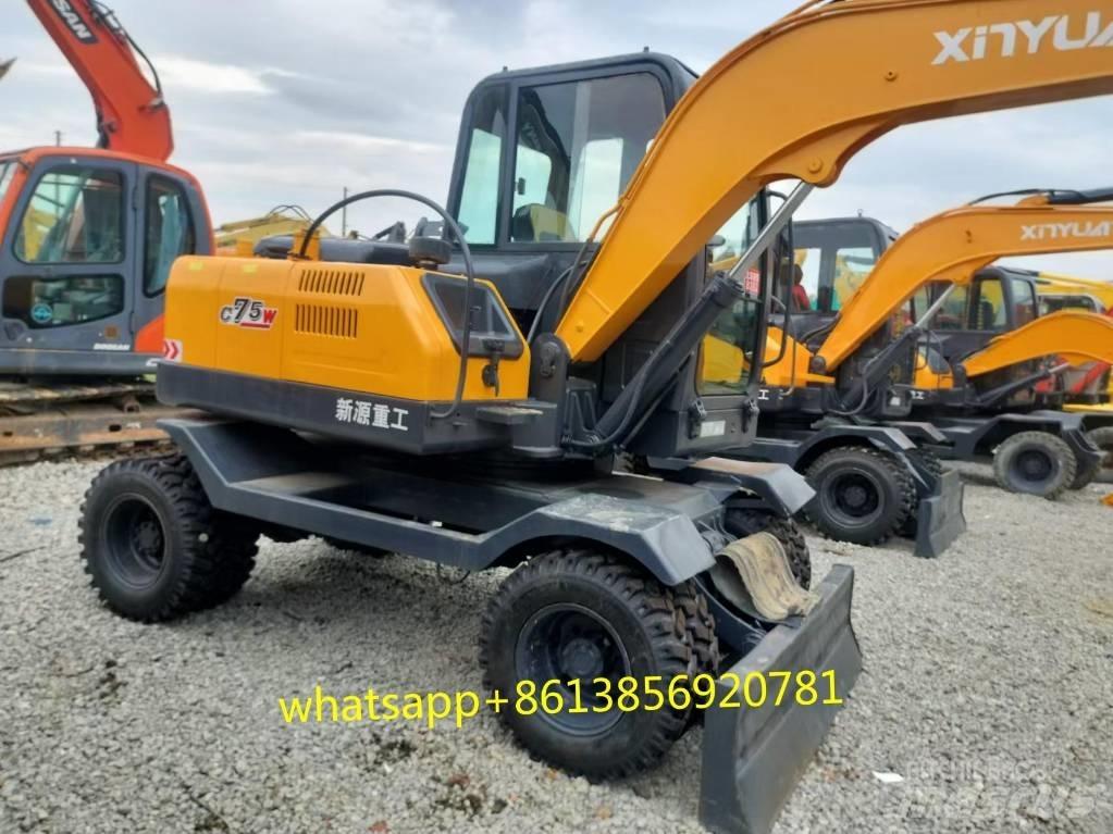Xinyuan XYB75-9 Gumikerekes kotrók