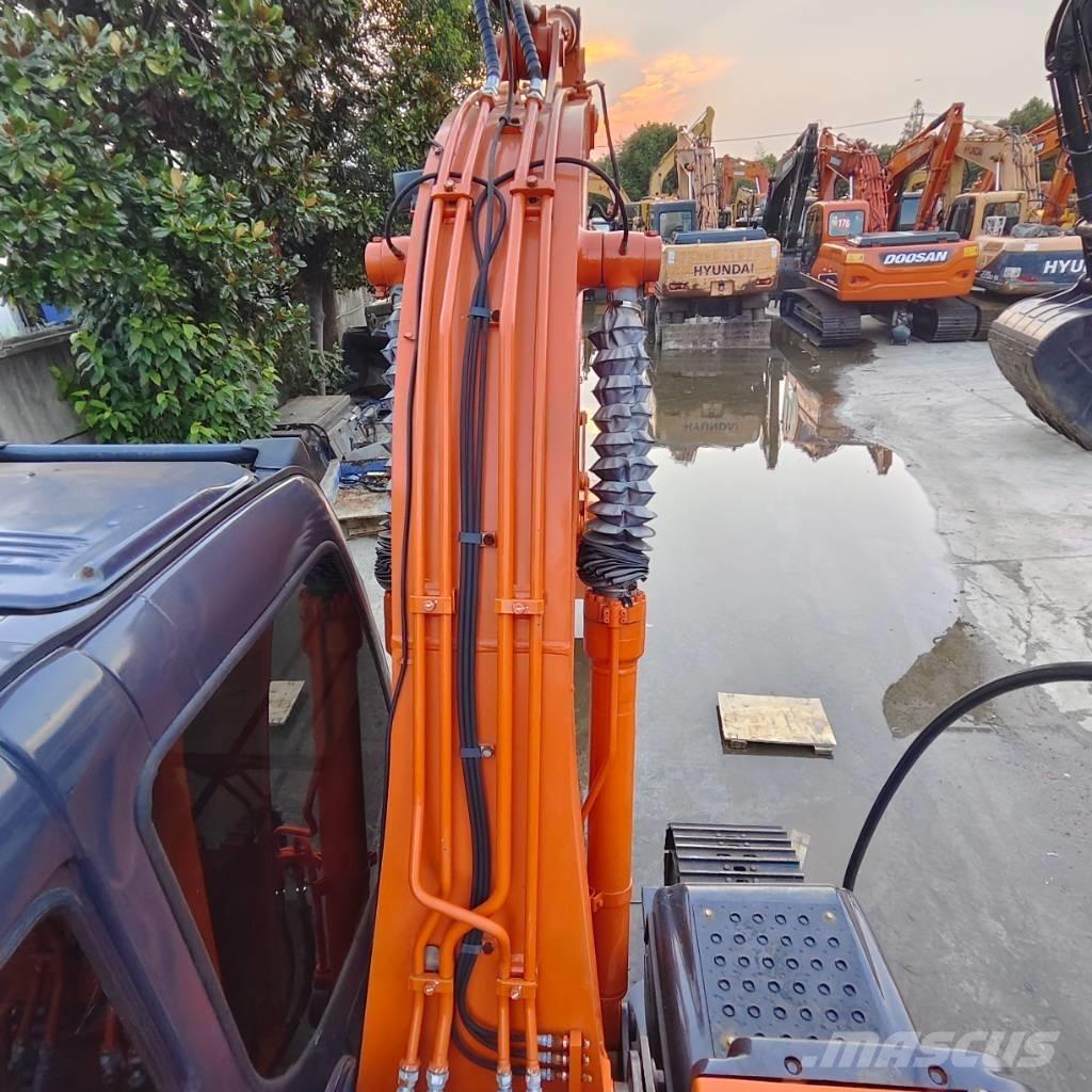 Hitachi ZX 120 Lánctalpas kotrók