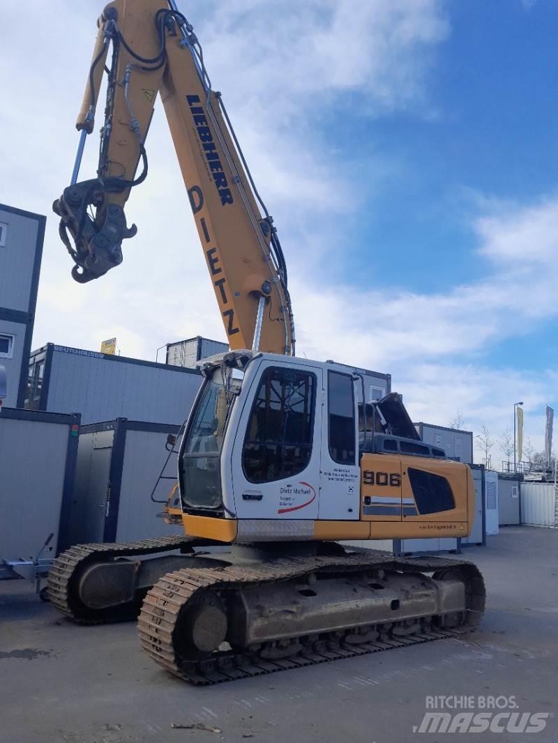 Liebherr R906 LC Lánctalpas kotrók