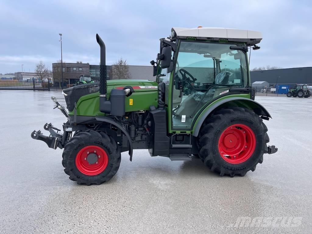 Fendt 208 F Vario Traktorok