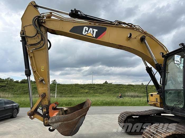 CAT 320FL Lánctalpas kotrók