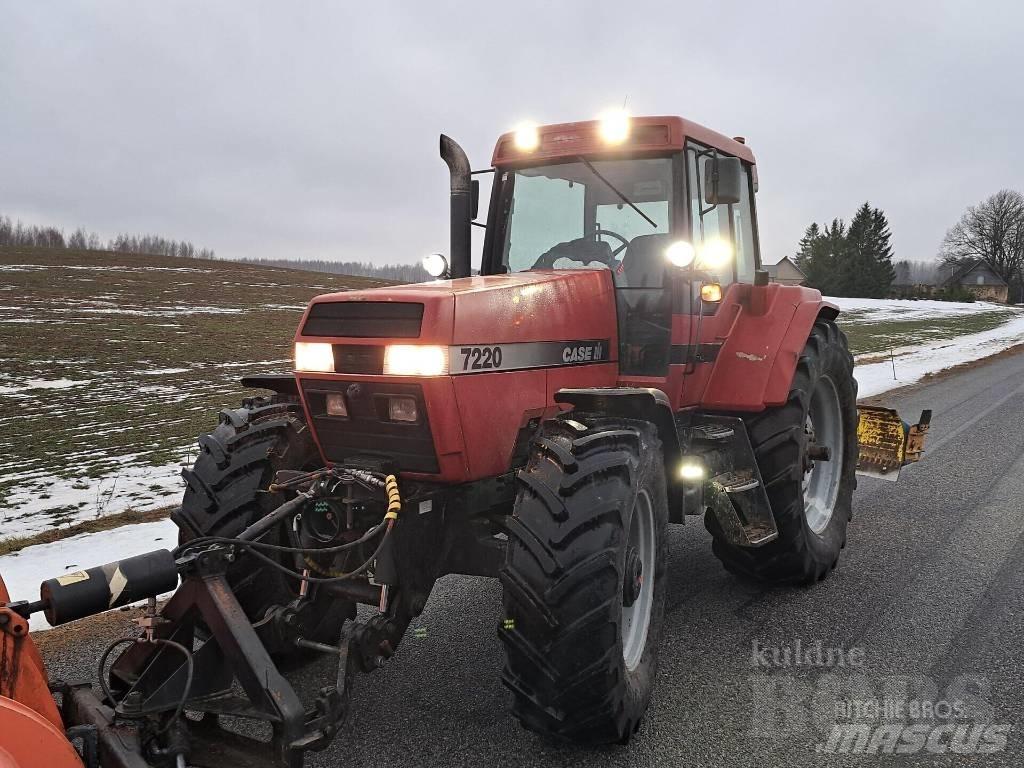 Case IH 7220 Traktorok