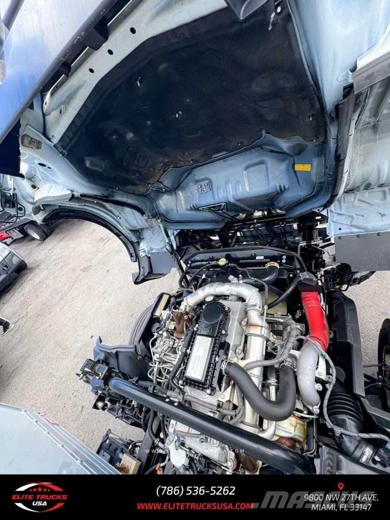 Hino 155 Dobozos teherautók